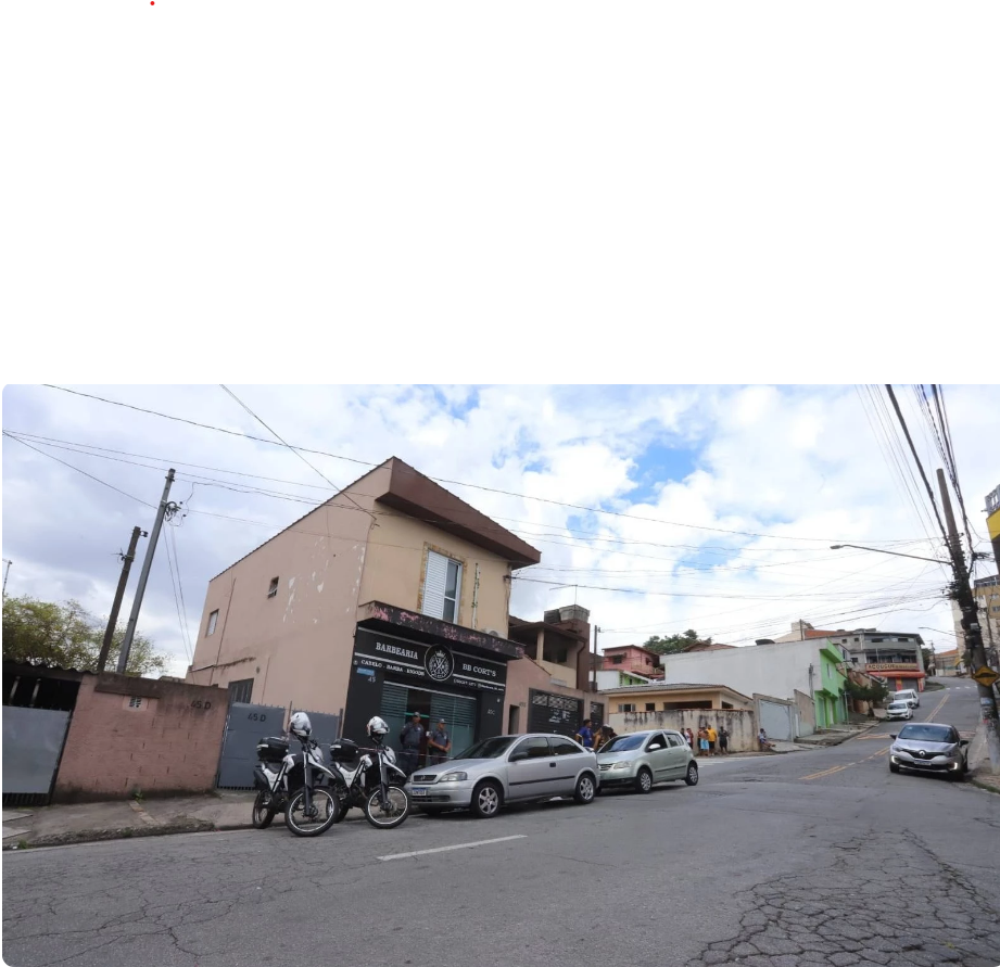 Comerciante é morto a tiros em frente à barbearia na Vila Falchi, em Mauá