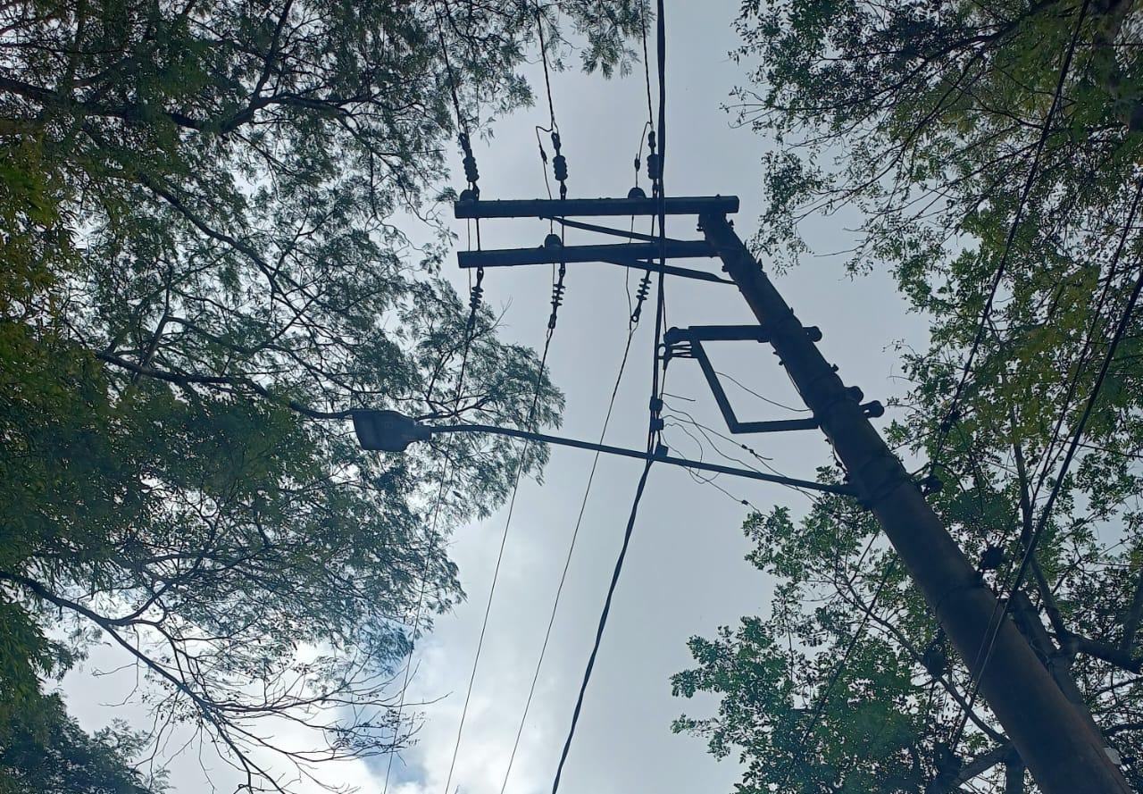 Moradores do Recanto Vital Brasil sofrem com constantes apagões e falta de atendimento da concessionária